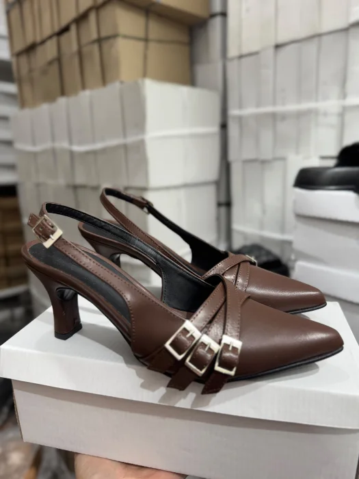 Art 1700 Sandalia Choco