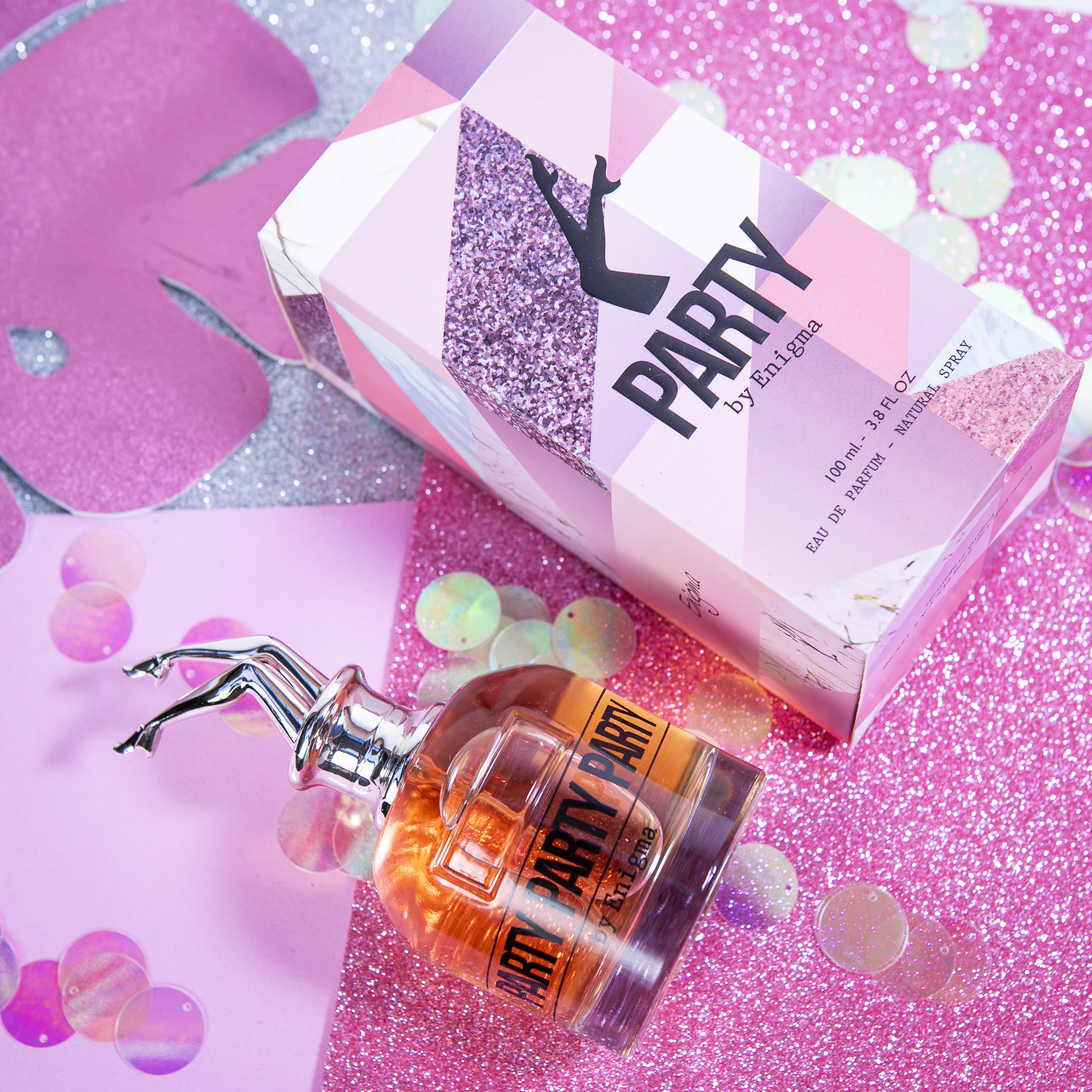 Perfume "scandal" - OLI_34.jpg