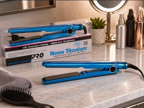 Plancha de Pelo 250 C Nano Titanium Vt3301(celest