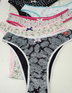 Vedetina Super Especial Art 700/p