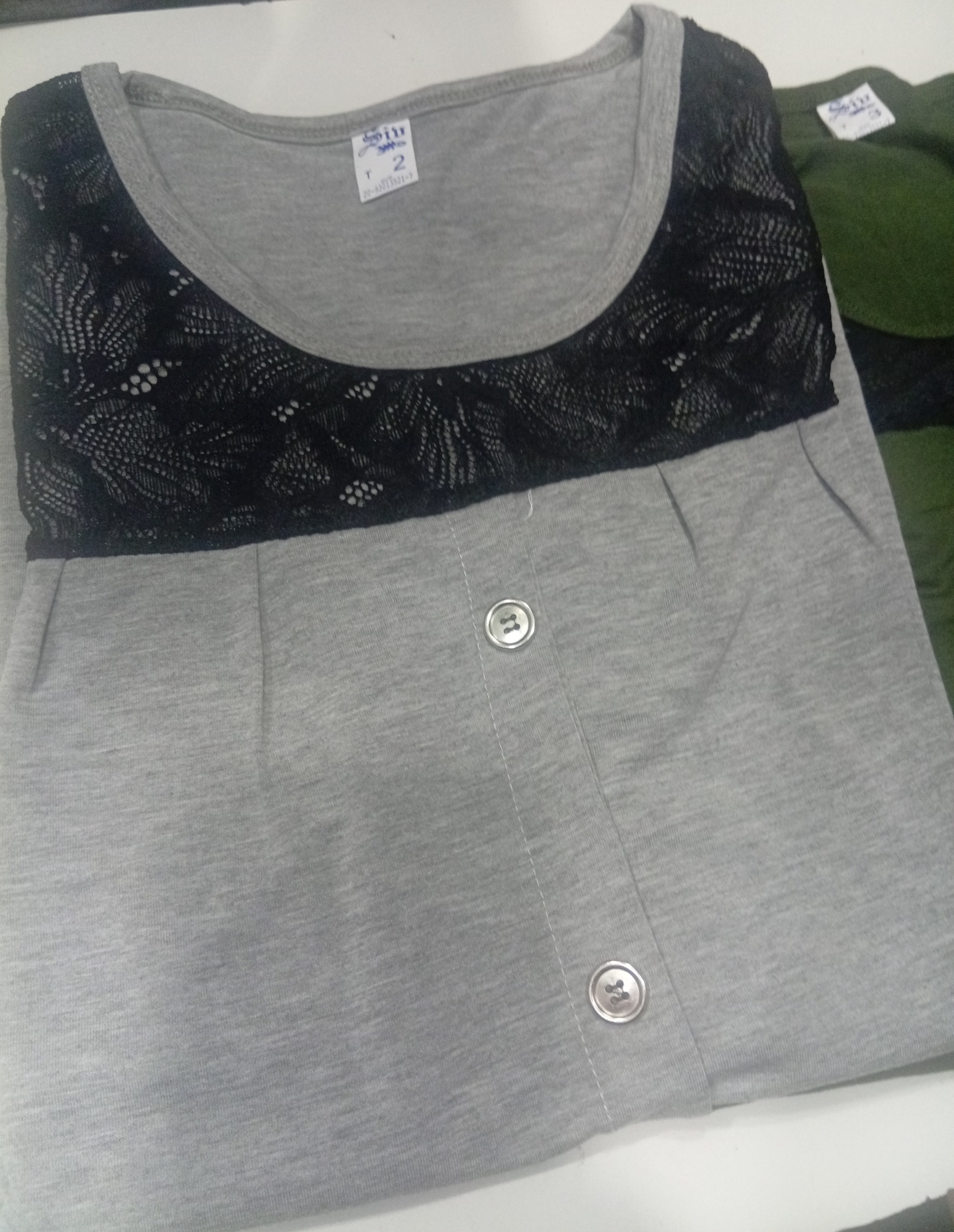 Remera Dama Modal Manga Corta Encaje Botones Colores - Imagen 3