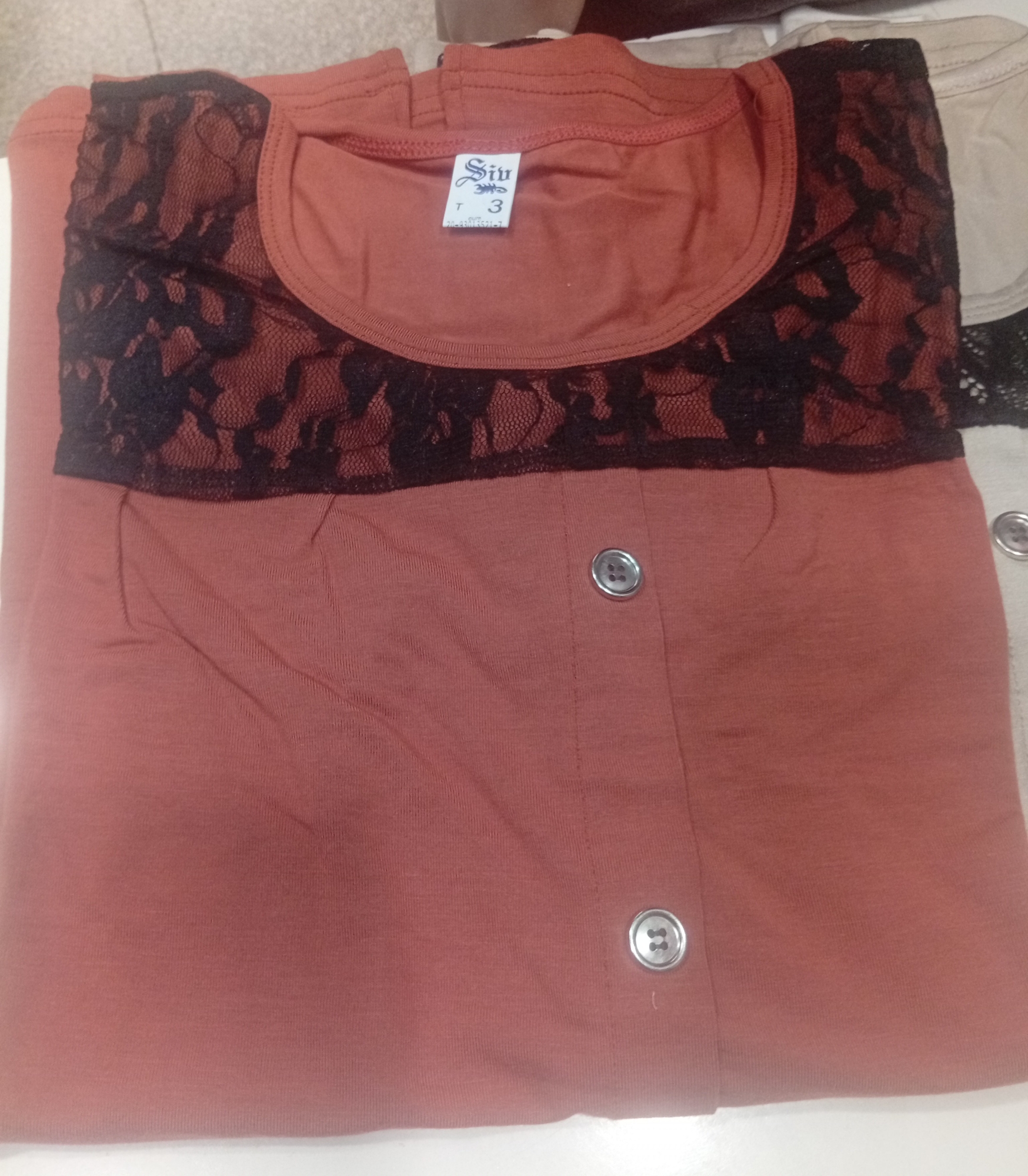 Remera Dama Modal Manga Corta Encaje Botones Colores - Imagen 4