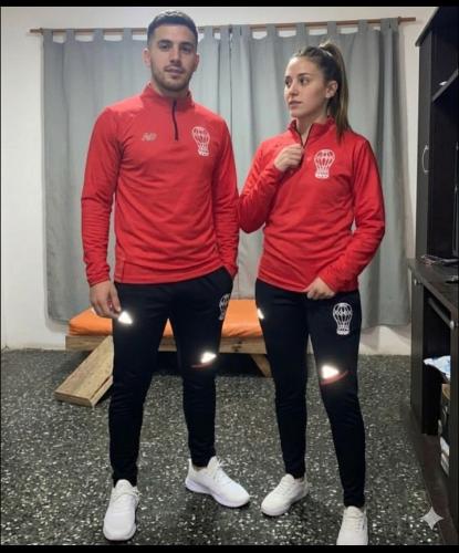 Conjuntos Deportivos Elastizados Termicos - Miniatura 4