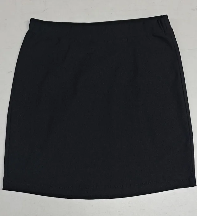 Pollera Corta de Bengalina y Engomada