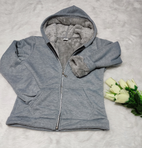 Campera  con Piel Talles Reales