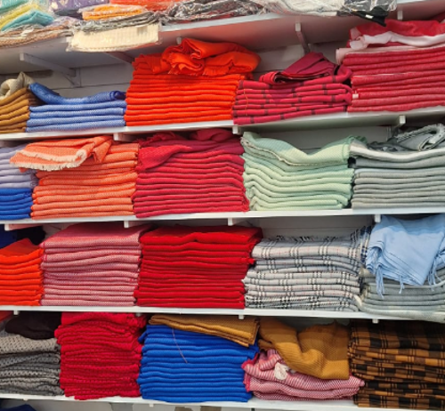 Mantones  Lisos y Estampados por Mayor