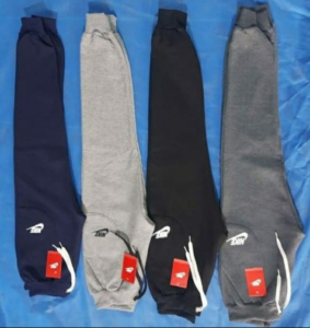 Jogging Nike Frisado de Hombre