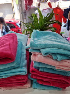 Mantas de Abrigo Solo Fuscia y Celes