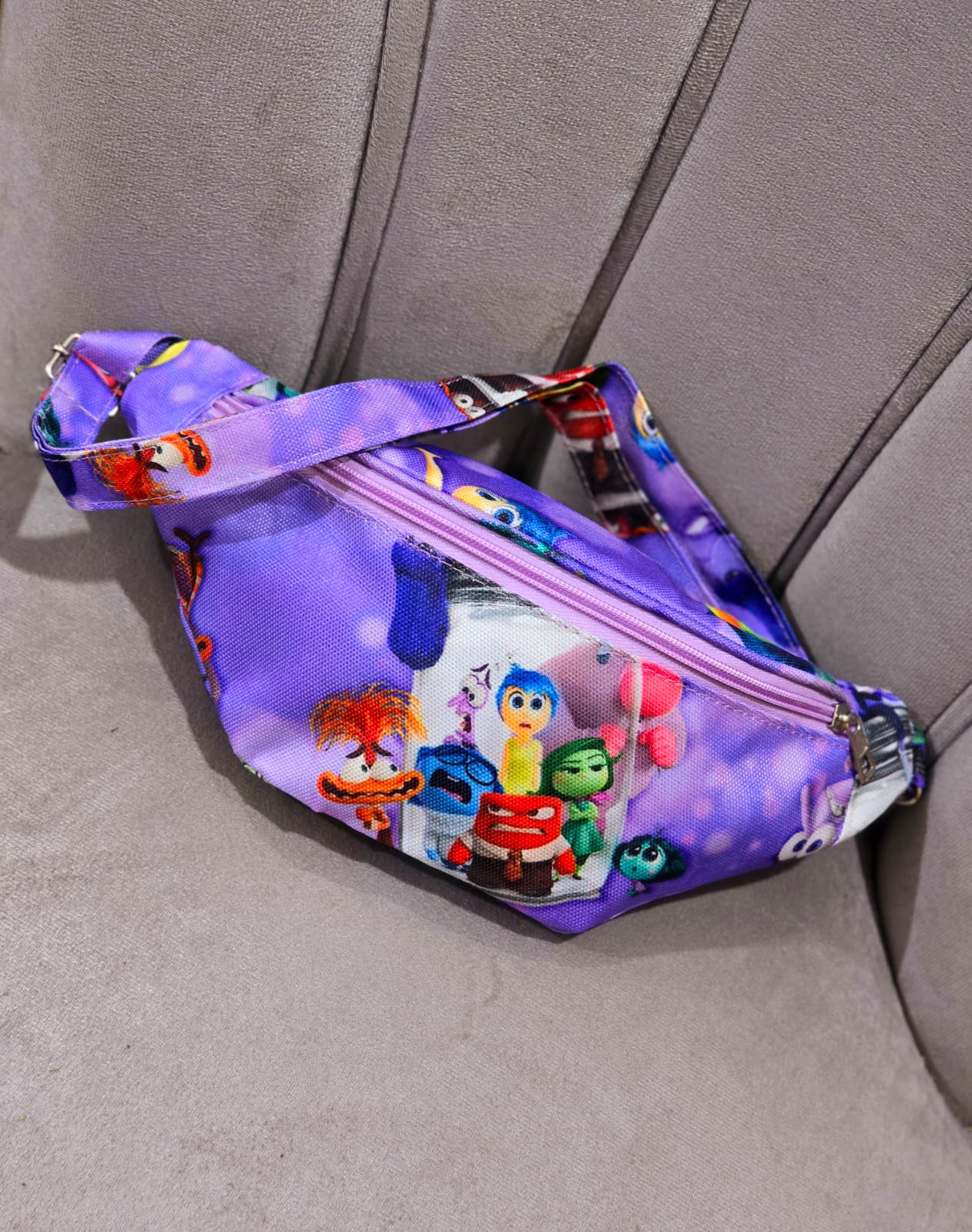 Riñoneras Infantiles Niños Personajes Sublimada Accesorios Moda Lanzamiento Actual - WhatsApp%20Image%202024-08-23%20at%2016.43.53.jpeg